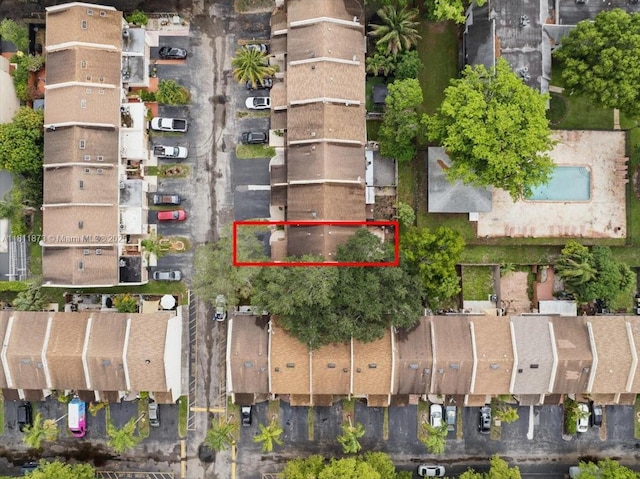 4225 N 76th Ave, Davie, FL 33024 - aerial view of property's location featuring property parcel outlined and nearby suburban area