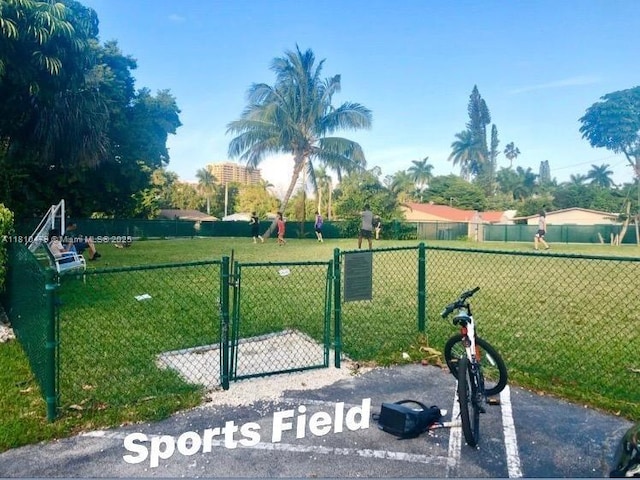 1000 Quayside Te Unit 509, Miami, FL 33138 - view of gate