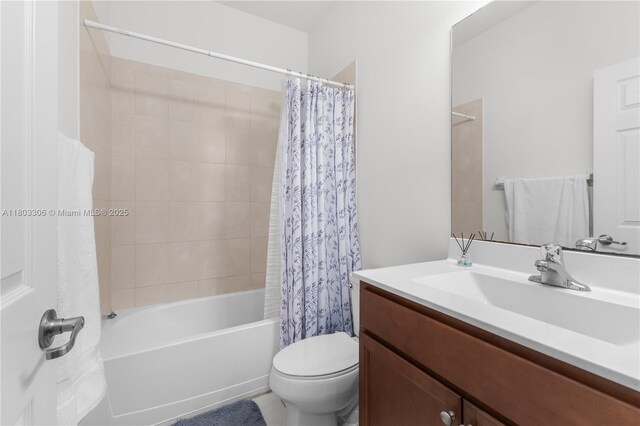 9214 W 33rd Ln, Hialeah, FL 33018 - full bathroom featuring vanity, shower / bath combo with shower curtain, and toilet