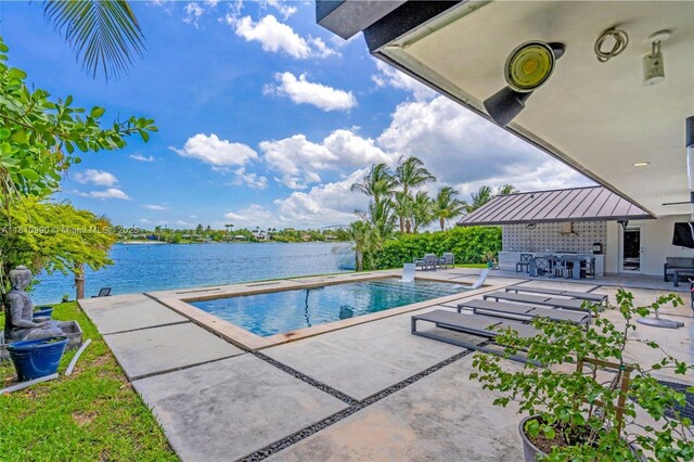 8900 SW 192nd Dr, Cutler Bay, FL 33157 - photo 5