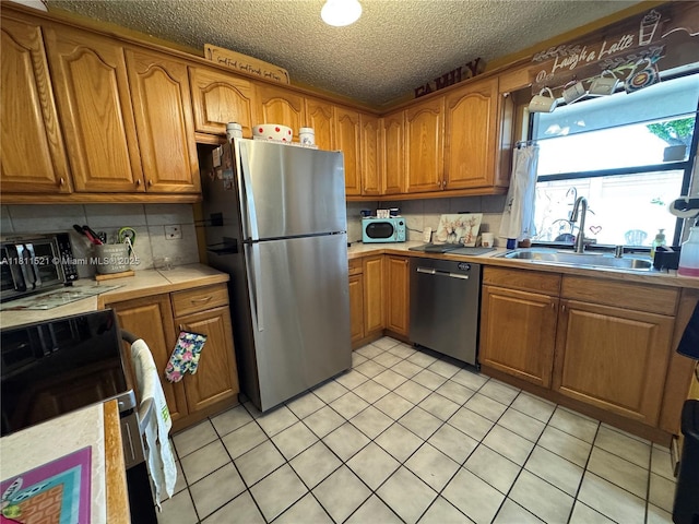 10428 NW 3rd St, Pembroke Pines, FL 33026 - photo 2