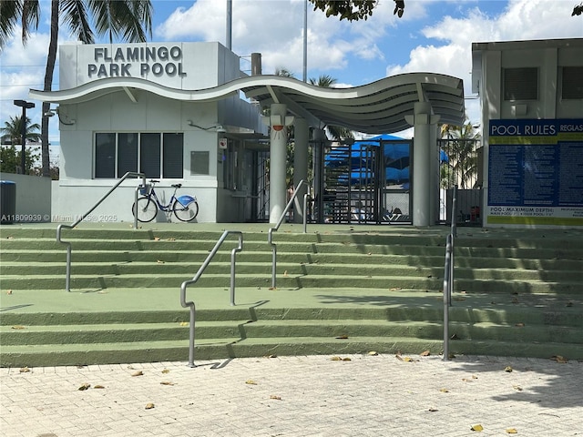 1130 11th St Unit 4J, Miami Beach, FL 33139 - view of property's community