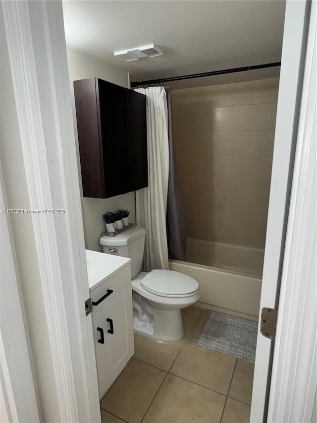 3586 N University Dr Unit U-6, Coral Springs, FL 33065 - bathroom with tile patterned floors, shower / bath combo with shower curtain, vanity, and toilet