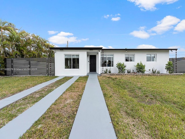 11755 SW 187th St, Miami, FL 33177 - view of front facade featuring stucco siding
