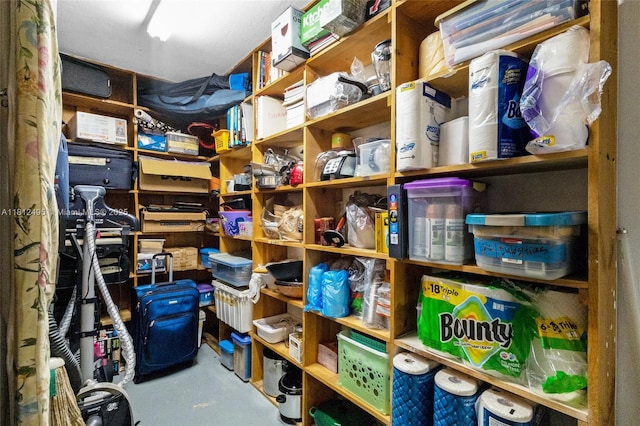 10421 NW 21st St, Pembroke Pines, FL 33026 - view of storage