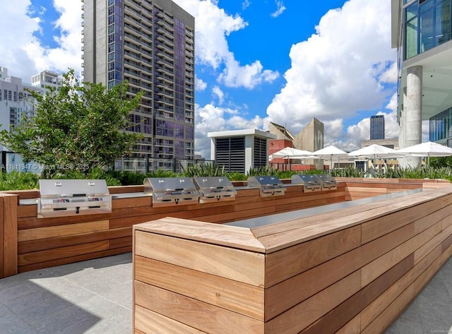 398 NE 5th St Unit 2704, Miami, FL 33132 - view of patio