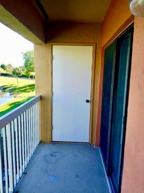 5200 NW 31st Ave Unit 14, Fort Lauderdale, FL 33309 - view of balcony