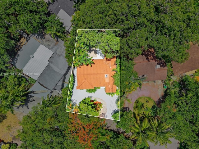 8538 NE 4th Ave, El Portal, FL 33138 - view from above of property with property boundaries highlighted