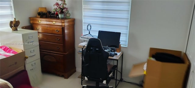 4223 NW 32nd Ave, Miami, FL 33142 - view of office space