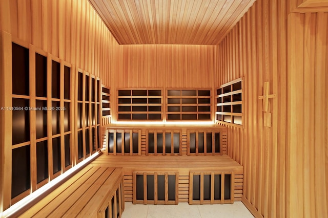 8701 Collins Ave Unit 905, Miami Beach, FL 33154 - relaxing sauna with wooden ceiling