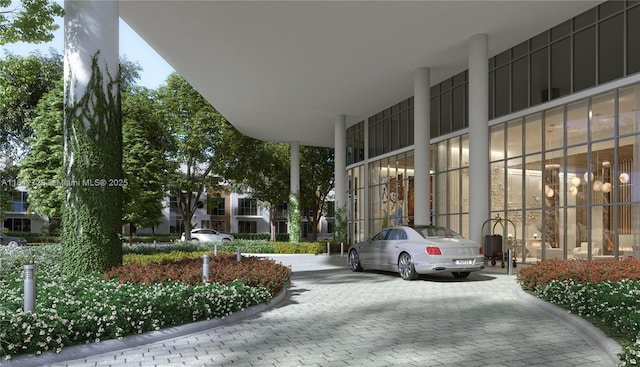3015 S Ysabella St Unit 1001, Tampa, FL 33629 - view of parking