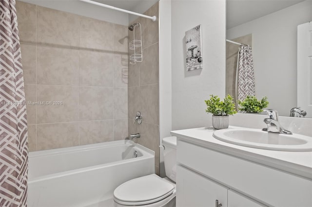 3021 June Cir Fl, LaBelle, FL 33935 - bathroom featuring vanity, toilet, and shower / bathtub combination with curtain