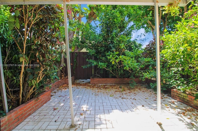 1006 NE 24th Ave Unit 190, Hallandale Beach, FL 33009 - view of patio
