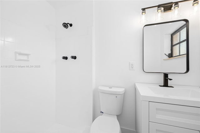 18801 NW 29th Ct, Miami Gardens, FL 33056 - bathroom featuring tiled shower, toilet, and vanity