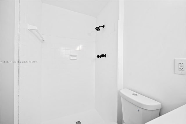 18801 NW 29th Ct, Miami Gardens, FL 33056 - full bath featuring a shower stall and toilet