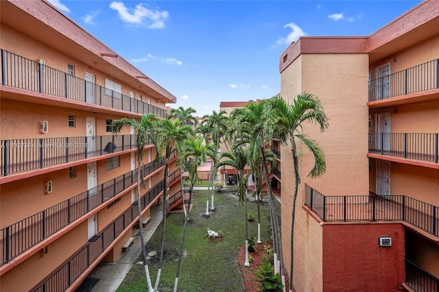 1950 W 56th St Unit 2311B, Hialeah, FL 33012 - photo 1