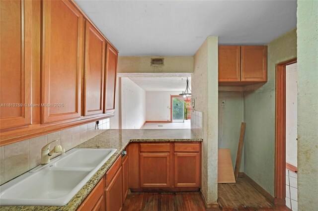 1950 W 56th St Unit 2311B, Hialeah, FL 33012 - photo 7