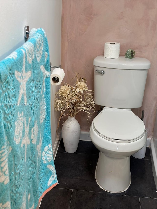 1130 11th St Unit 6H, Miami Beach, FL 33139 - bathroom featuring tile patterned flooring and toilet