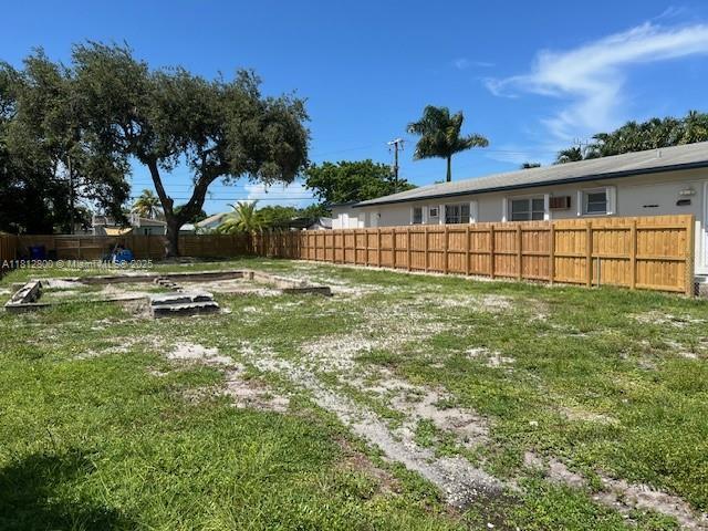 2411 Cleveland St, Hollywood, FL 33020 - photo 4