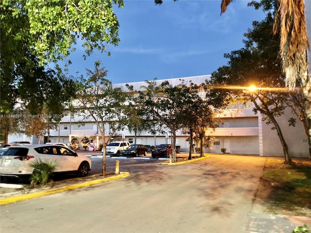 17255 SW 95th Ave Unit D-349, Palmetto Bay, FL 33157 - view of asphalt road