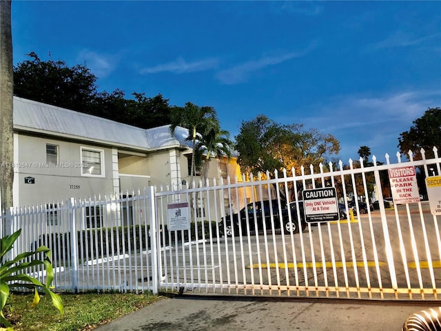 17255 SW 95th Ave Unit D-349, Palmetto Bay, FL 33157 - view of gate