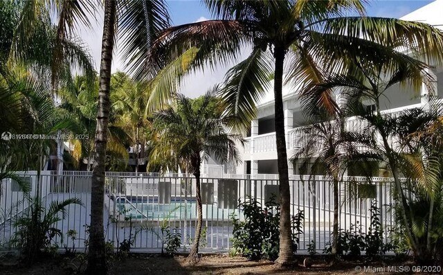 17255 SW 95th Ave Unit D-349, Palmetto Bay, FL 33157 - gate featuring a community pool
