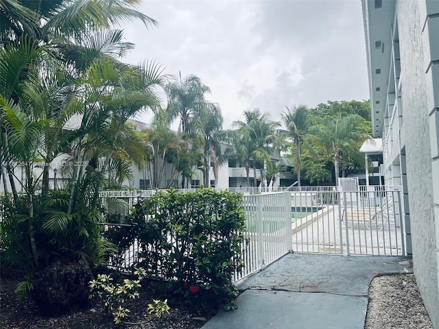 17255 SW 95th Ave Unit D-349, Palmetto Bay, FL 33157 - gate featuring a community pool