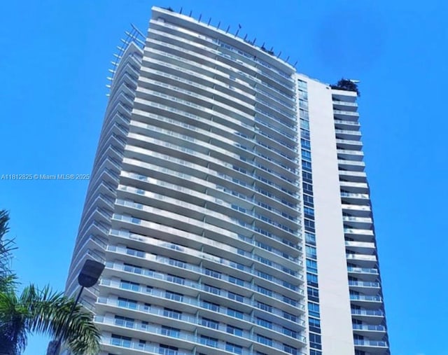 1100 S Miami Ave Unit 1704, Miami, FL 33130 - photo 25