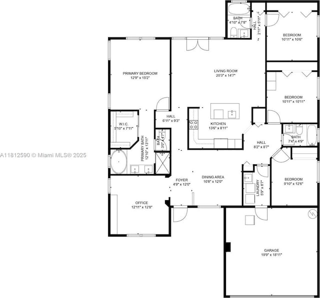 2046 SE 18th St, Homestead, FL 33035 - home floor plan