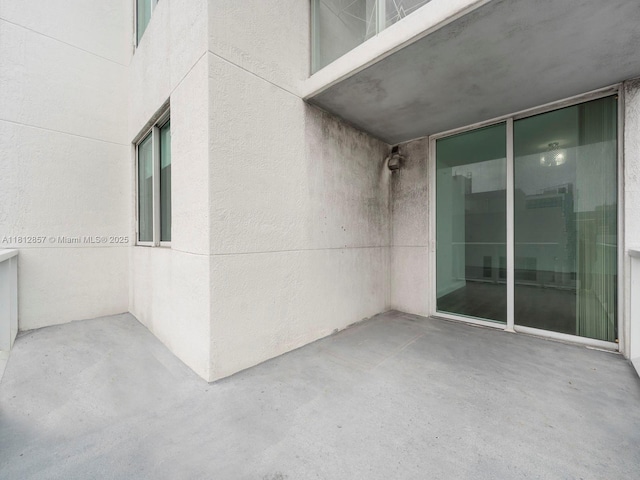 253 NE 2nd St Unit 3108, Miami, FL 33132 - view of patio / terrace