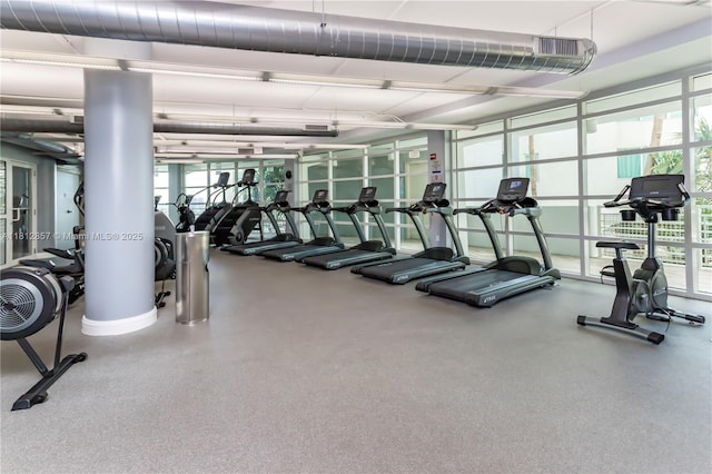 253 NE 2nd St Unit 3108, Miami, FL 33132 - view of gym