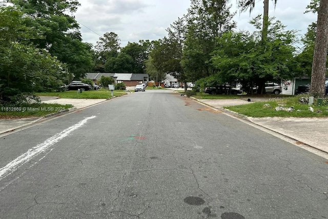 2927 SW 39th Ave, Gainesville, FL 32608 - view of asphalt street featuring curbs