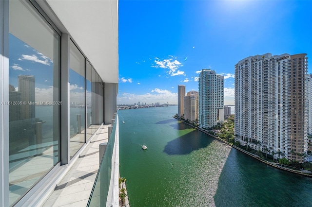 300 Biscayne Boulevard Way Unit 1904C, Miami, FL 33131 - water view featuring nearby urban area