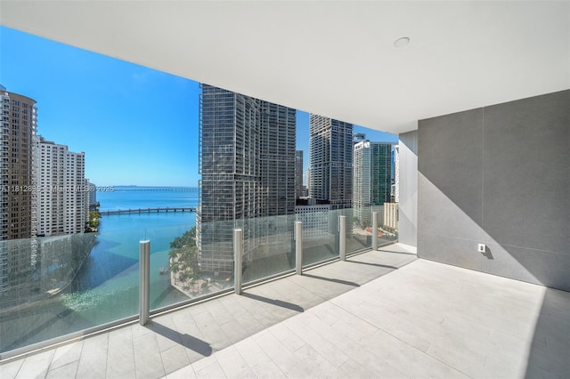 300 Biscayne Boulevard Way Unit 1904C, Miami, FL 33131 - balcony with a water view