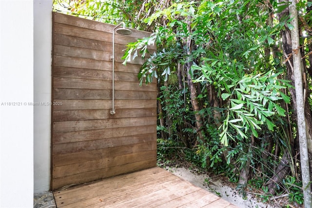 621 NE 55th St, Miami, FL 33137 - view of deck