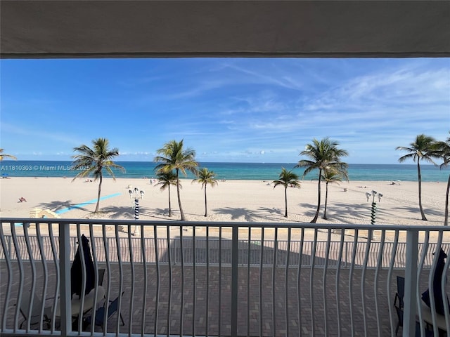 300 Oregon St Unit 206, Hollywood, FL 33019 - water view featuring local beach