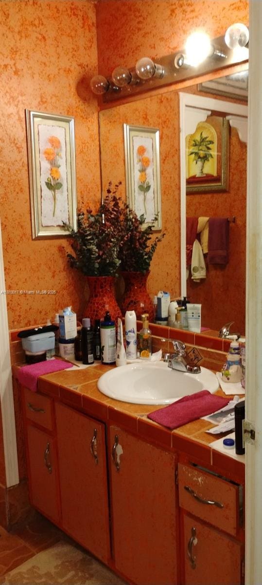 110 E Riverbend Dr, Sunrise, FL 33326 - bathroom featuring vanity