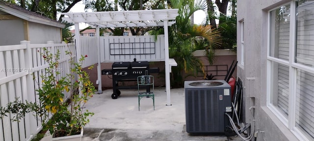 110 E Riverbend Dr, Sunrise, FL 33326 - fenced backyard with a patio, central AC unit, and a pergola