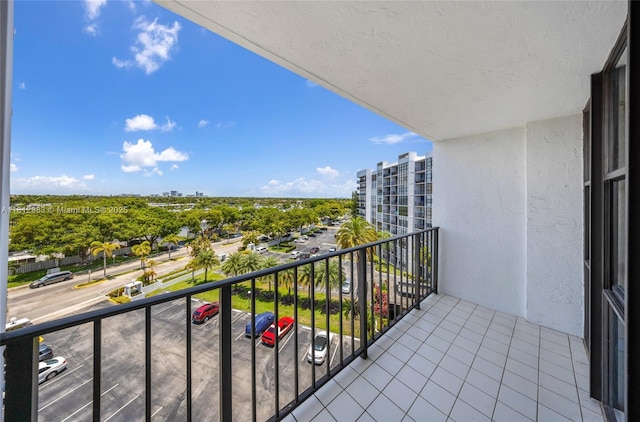 800 Parkview Dr Unit 729, Hallandale Beach, FL 33009 - balcony featuring a view of city