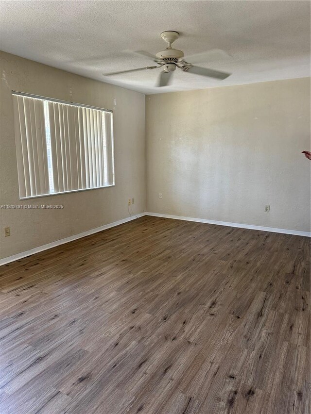 264 N Evans Cir, Deltona, FL 32725 - photo 14