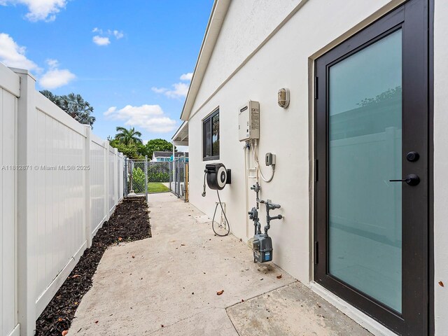 8041 SW 197th Ter, Cutler Bay, FL 33189 - photo 35
