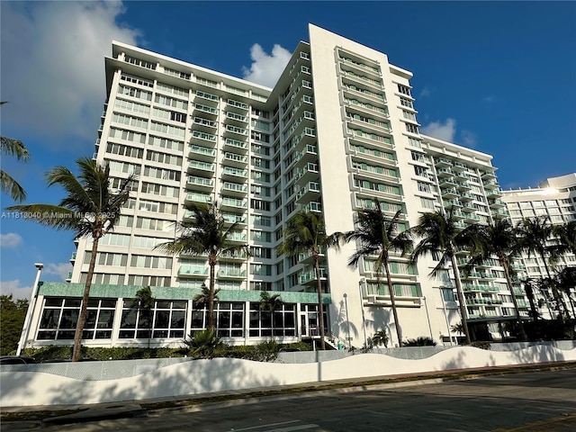 1000 W Ave Unit 932, Miami Beach, FL 33139 - photo 1