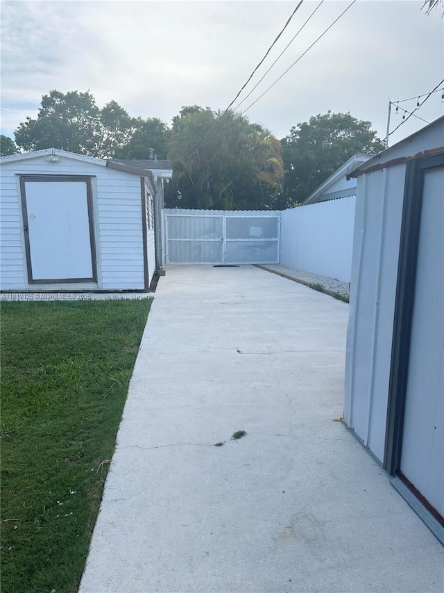 19511 Whispering Pines Rd, Cutler Bay, FL 33157 - photo 18