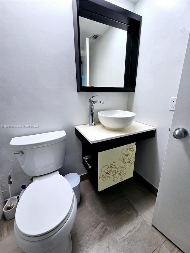 17890 W Dixie Hwy Unit 302, Miami, FL 33160 - bathroom featuring vanity and toilet