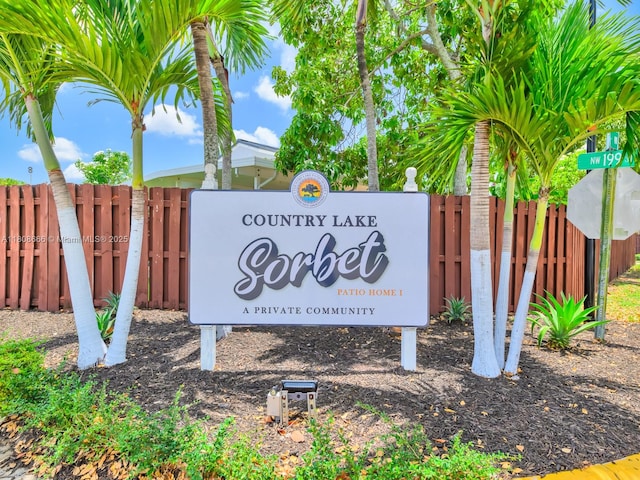 6566 NW 197th Ln, Hialeah, FL 33015 - view of community sign