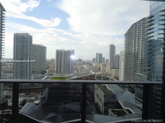 45 SW 9th St Unit 2709, Miami, FL 33130 - photo 1