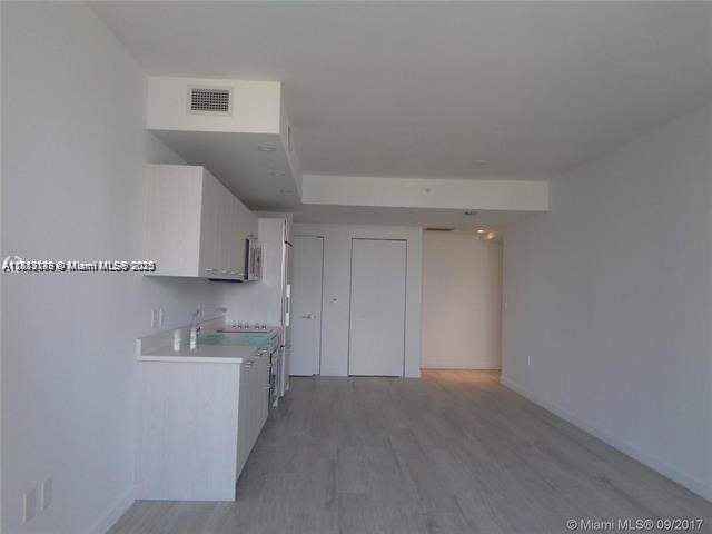45 SW 9th St Unit 2709, Miami, FL 33130 - photo 7