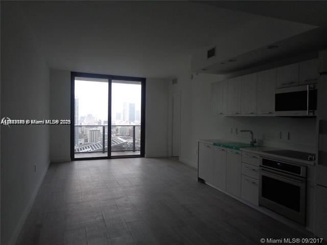 45 SW 9th St Unit 2709, Miami, FL 33130 - photo 9
