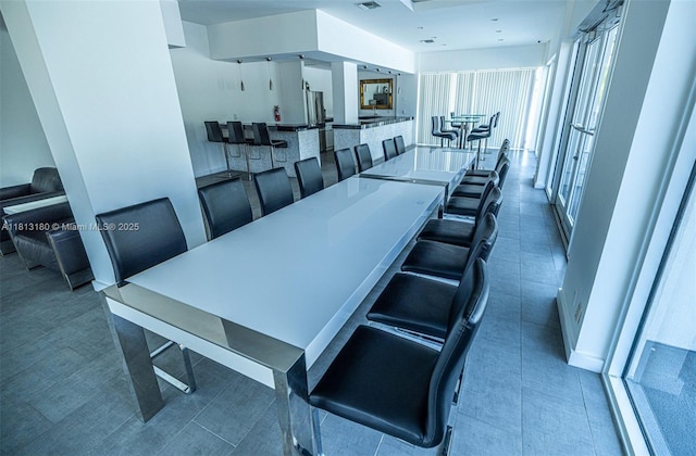 2841 N Ocean Blvd Unit 1801, Fort Lauderdale, FL 33308 - view of dining area