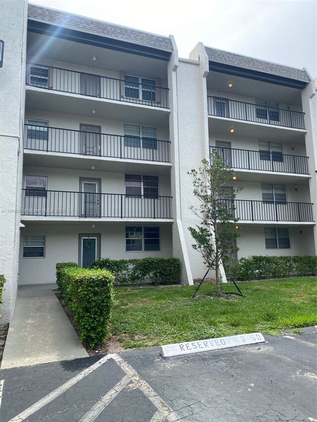 9420 Poinciana Pl Unit 214, Davie, FL 33324 - photo 23